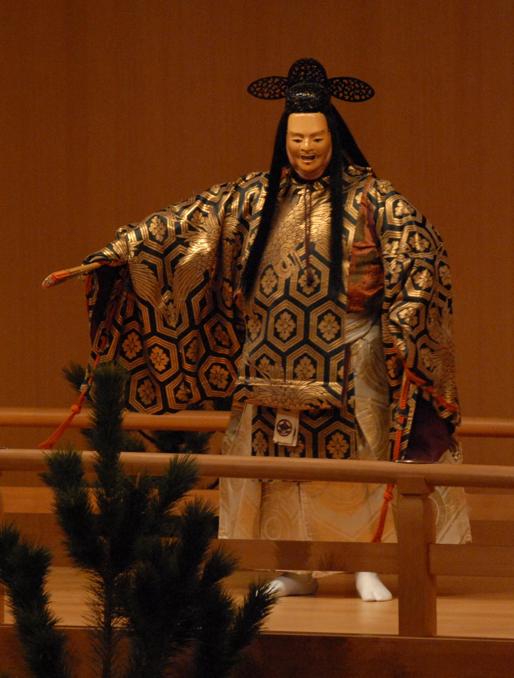 能「高砂」梅若六郎.jpg