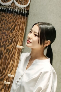 nyunoya-manae.jpg